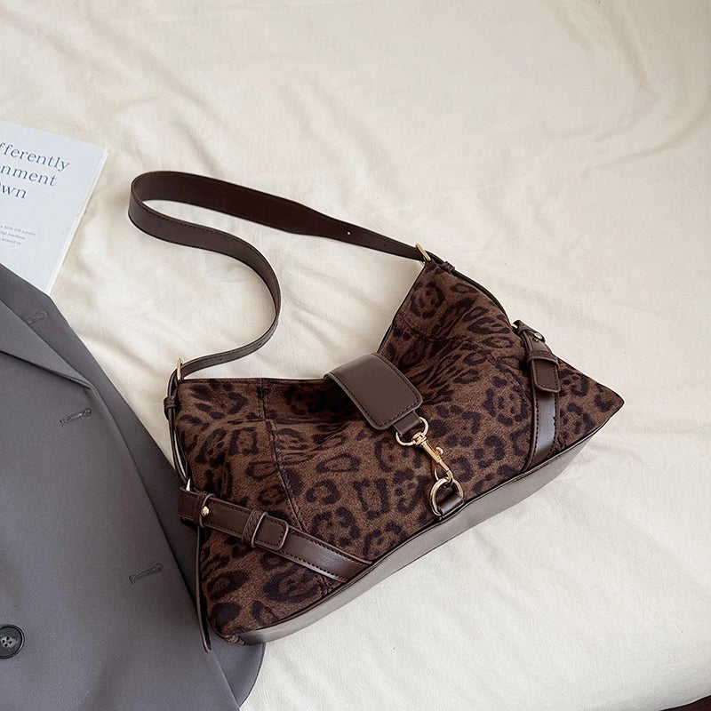 Sac Bandoulière Daim Léopard Patchwork — Crossbody Souple Femme Tendance