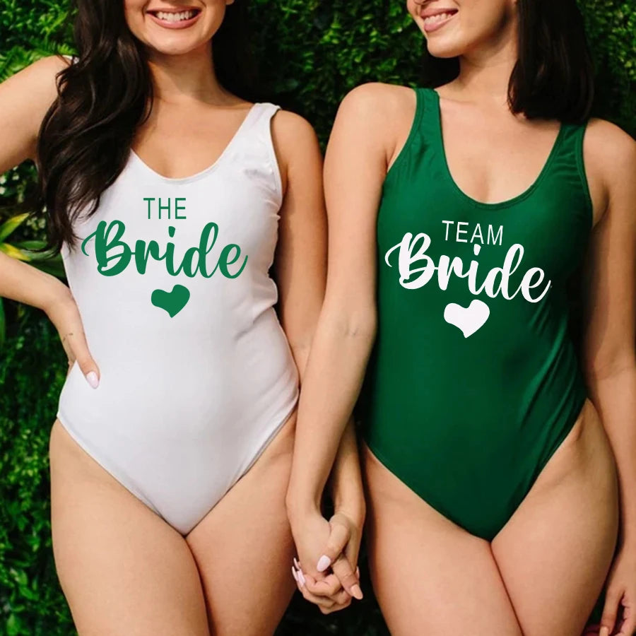 Maillot Une Pièce Team Bride EVJF 2026 — High Cut Dos Nu Femme S-3XL