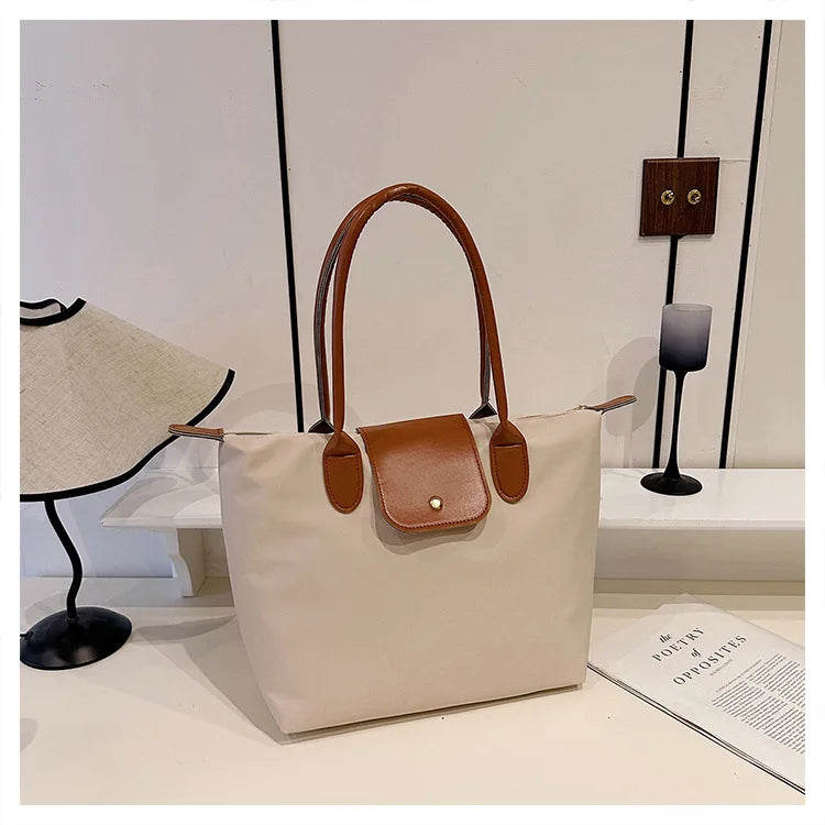 Sac Style Français Grande Capacité — Cabas Nylon Femme Tendance 2026