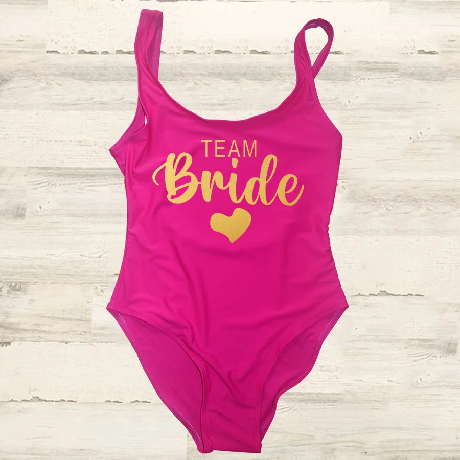 Maillot Une Pièce Team Bride EVJF 2026 — High Cut Dos Nu Femme S-3XL