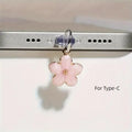 Bouchon Décoratif Fleurs de Sakura — Anti-poussière Port USB-C