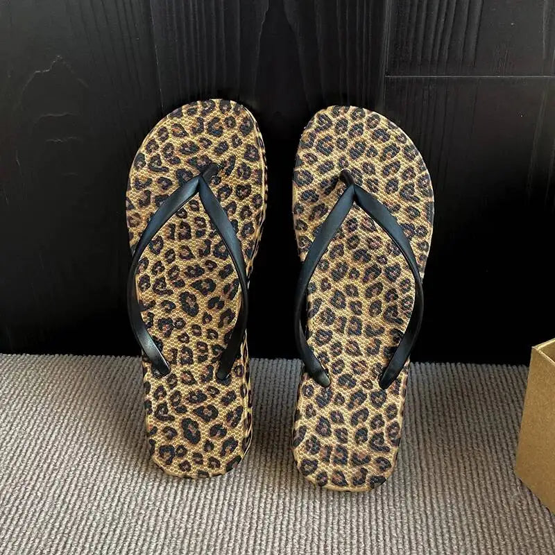 Tongs Couple Imprimé Floral Rétro – Sandales Plage Bout Pince Été 2026