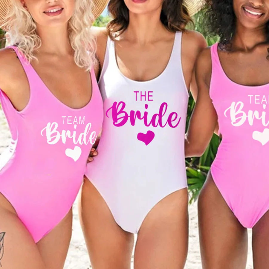 Maillot Une Pièce Team Bride EVJF 2026 — High Cut Dos Nu Femme S-3XL
