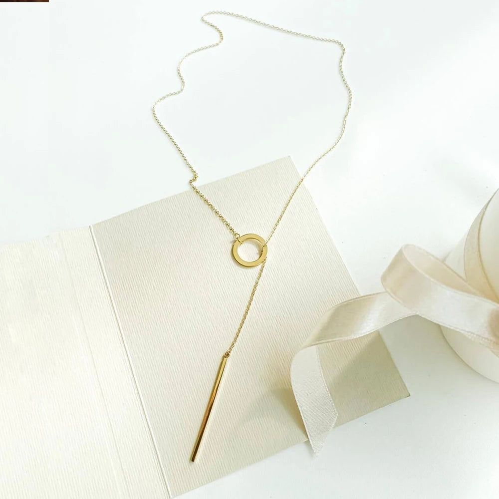 Collier Perle Clavicule Feuille — Chaîne Longue Pendentif Femme Minimaliste