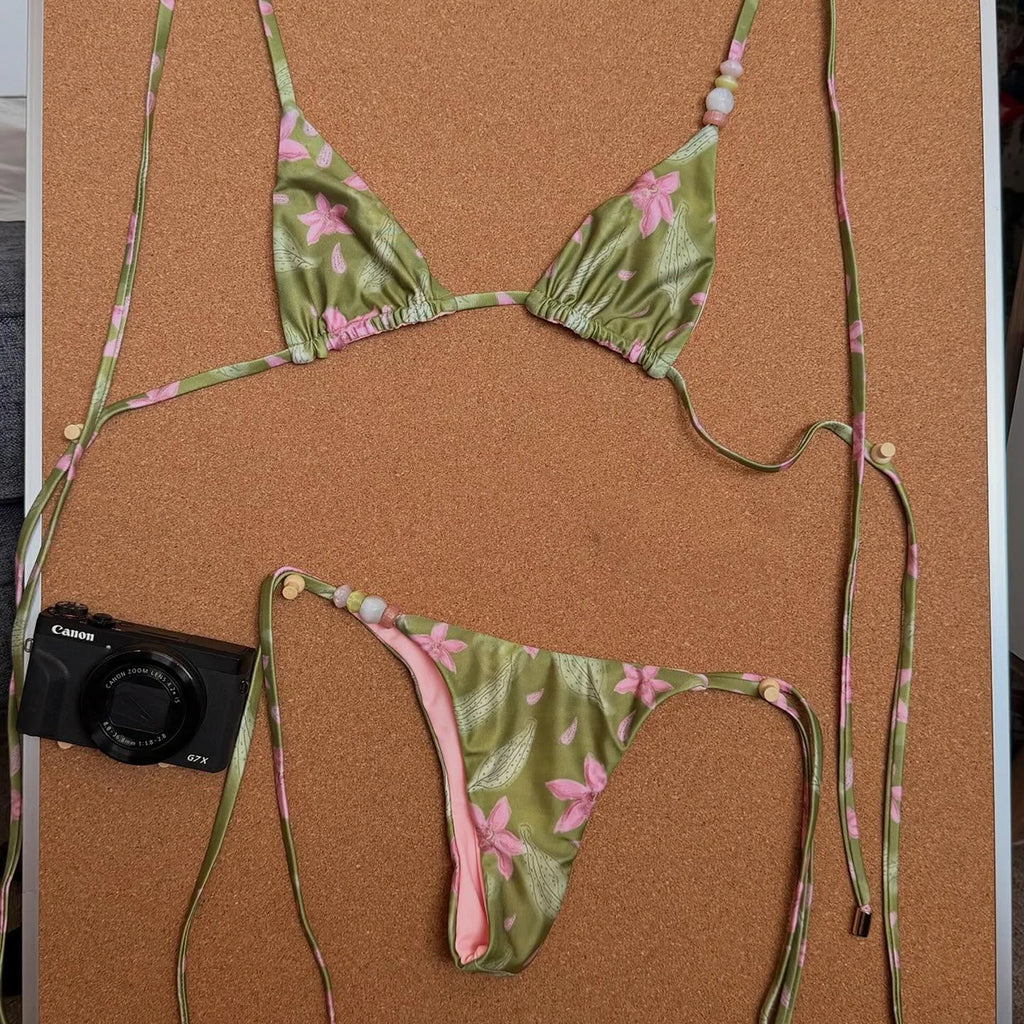 Micro Bikini Floral Thong 2026 — Deux Pièces Femme