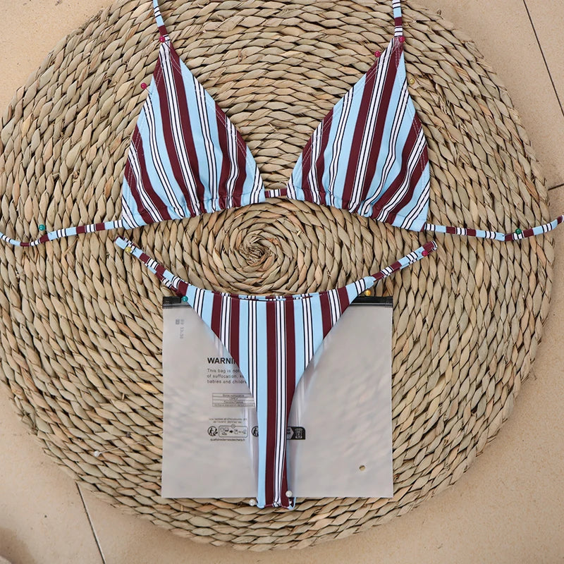 Micro Bikini Brésilien Rayures — Maillot de Bain Femme 2026