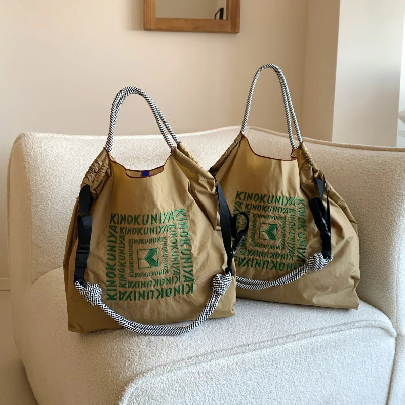 Sac Épaule Nylon Brodé Pliable — Tote Bag Femme Léger & Multifonction