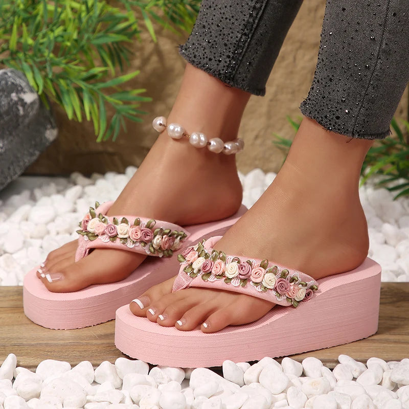 Tongs Compensées Fleur Femme – Sandales Plateforme Légères Plage Rose Été