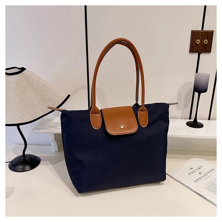 Sac Style Français Grande Capacité — Cabas Nylon Femme Tendance 2026