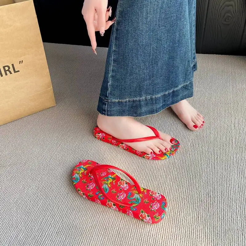 Tongs Couple Imprimé Floral Rétro – Sandales Plage Bout Pince Été 2026
