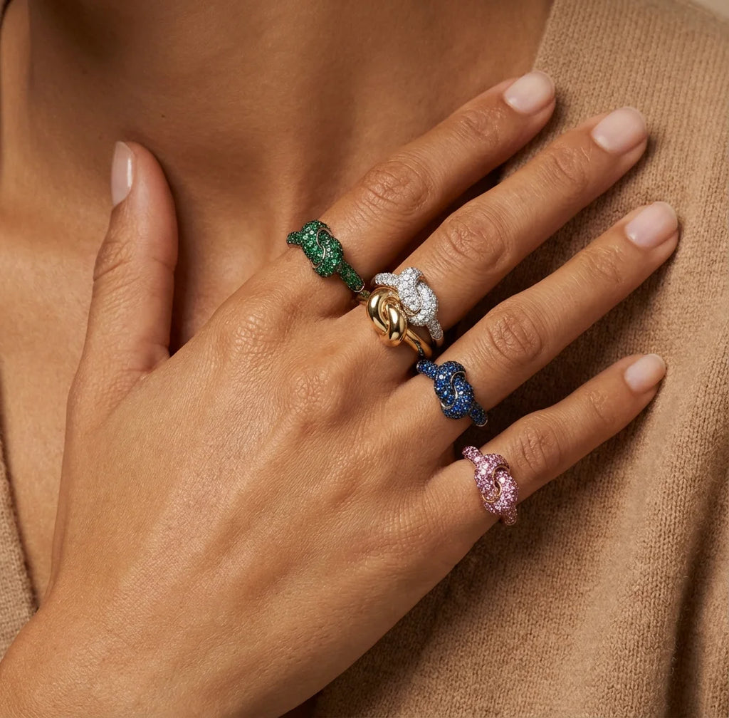 Bague Nœud Zircon en Acier Inoxydable Plaqué Or 18K — Bijou Femme, 4 Coloris, Tailles 6-8