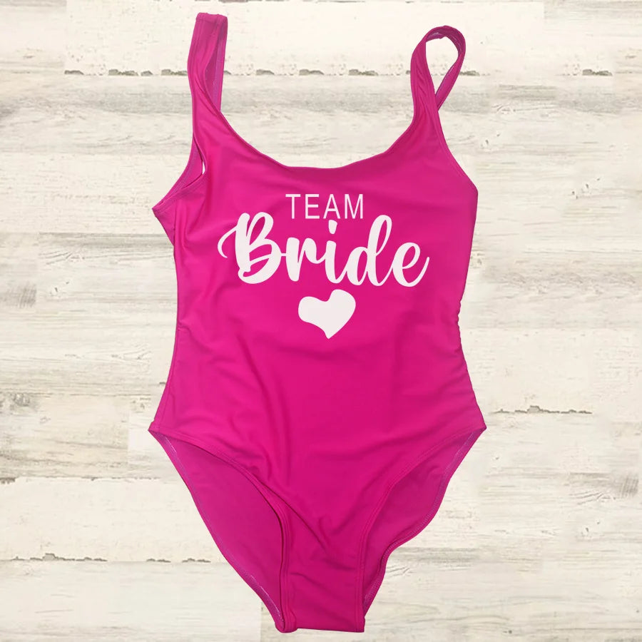 Maillot Une Pièce Team Bride EVJF 2026 — High Cut Dos Nu Femme S-3XL
