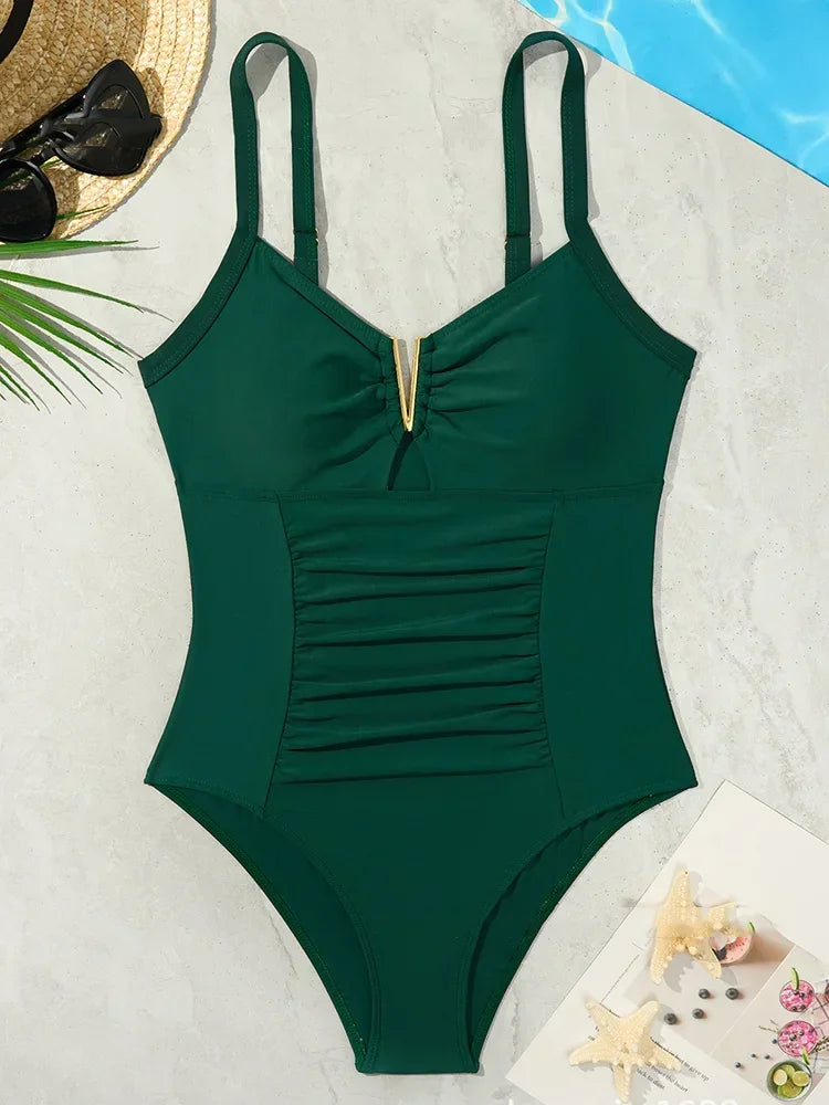 Maillot Une Pièce Col V Plissé High Cut 2026 — Bodysuit Slim Gainant Femme