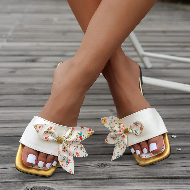 Sandales Plates Nœud Papillon Imprimé Floral Femme 2026 — Style Frais Tendance Été