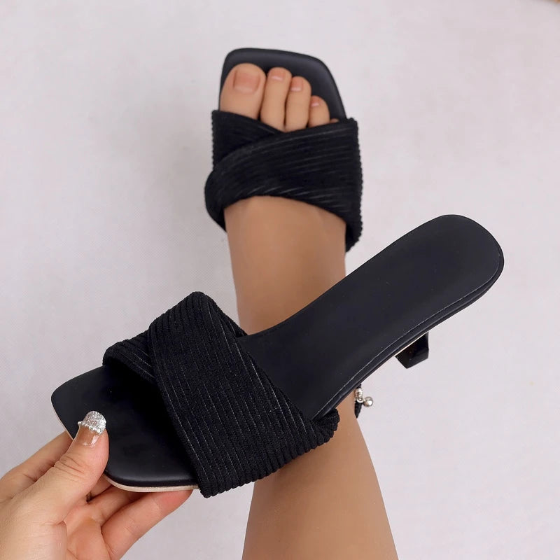 Sandales Talon Haut Bout Carré Slip-On Femme — Confort & Tempérament Été 2025