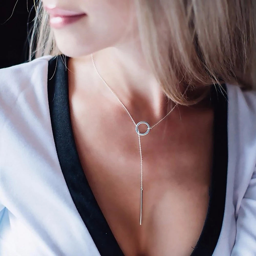 Collier Perle Clavicule Feuille — Chaîne Longue Pendentif Femme Minimaliste