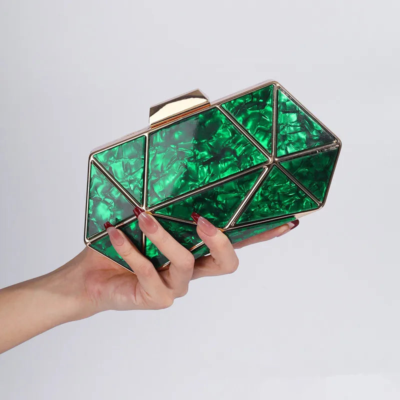 Pochette Losange Acrylique & Métal — Clutch Soirée Chaîne Femme Design Luxe