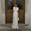 Robe Longue Blanche Col V Fendue Sans Manches — Plissée Élégante Femme