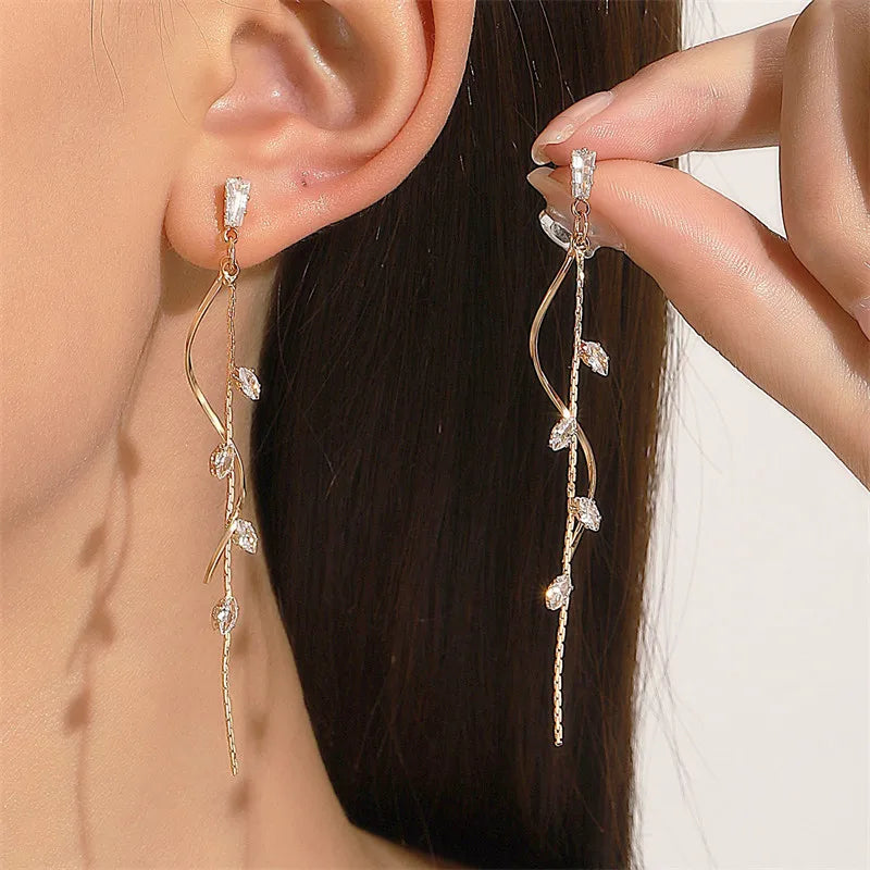 Boucles d'Oreilles Pendantes Zircon Cristal — Ear Line Rose Gold Femme