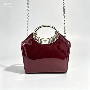 Pochette Soirée Cuir Verni — Clutch Anneau Strass Anse Métal Chaîne Femme