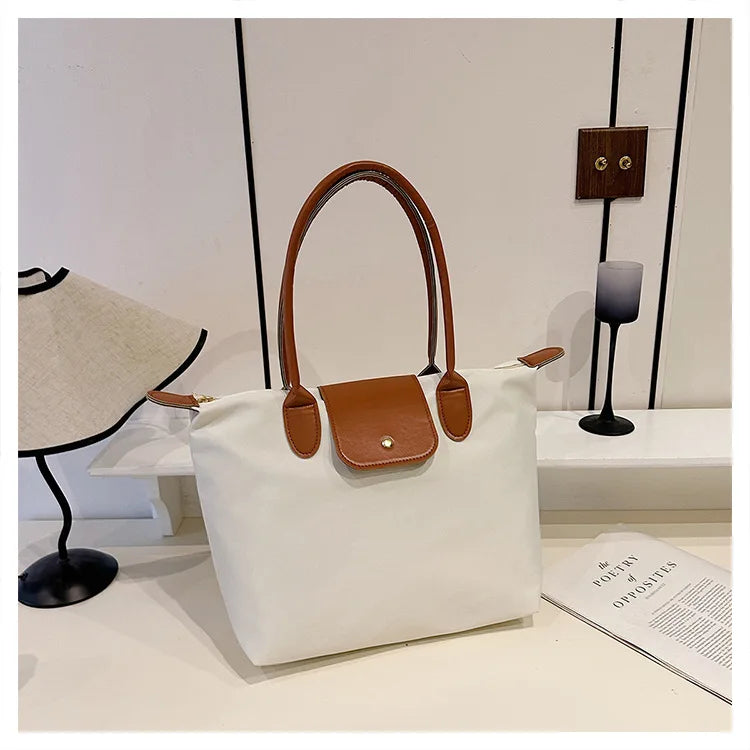 Sac Style Français Grande Capacité — Cabas Nylon Femme Tendance 2026