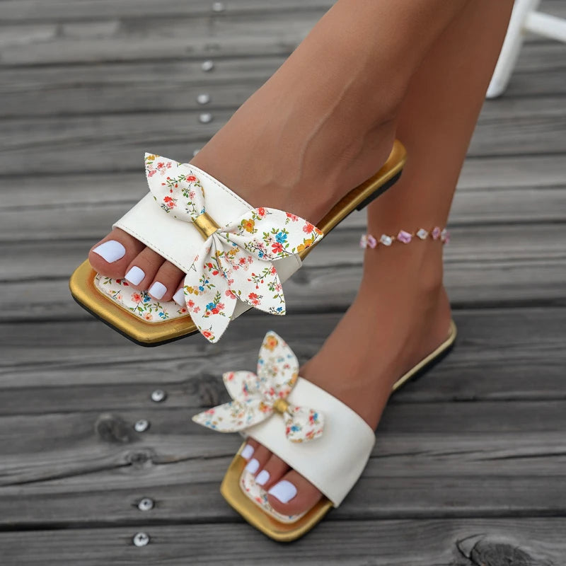Sandales Plates Nœud Papillon Imprimé Floral Femme 2026 — Style Frais Tendance Été