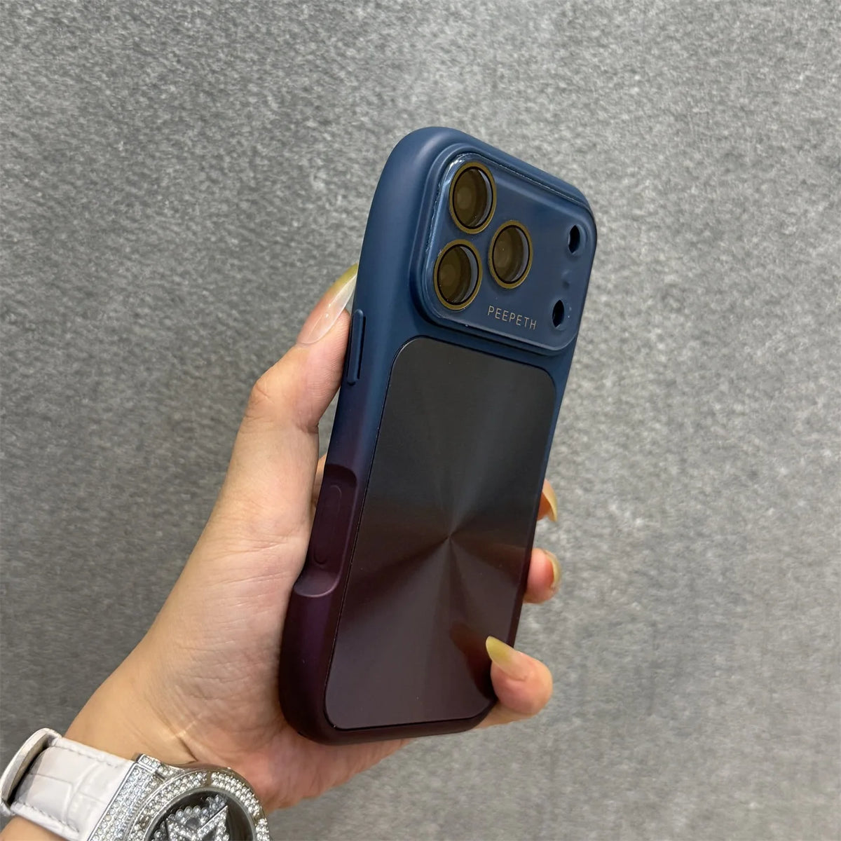 Coque iPhone Effet Laser Dégradé Candy — Antichoc Acrylique Anti-Empreintes iPhone 13 à 17 Pro Max