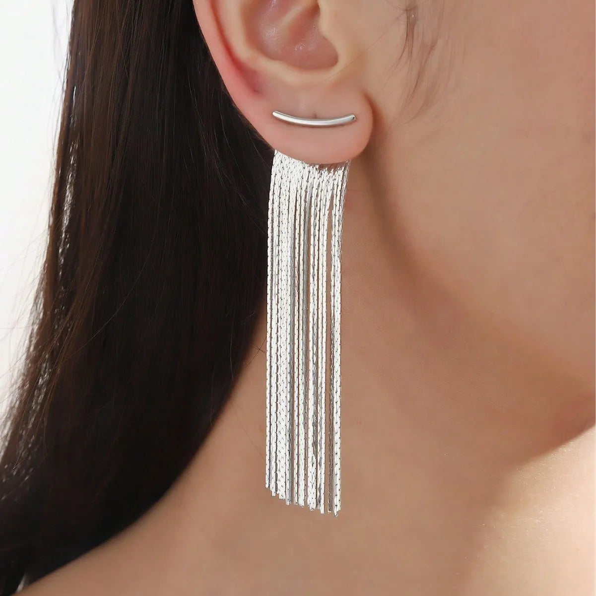 Boucles d’Oreilles Pompons Géométriques — Pendantes Tendance Femme, Or ou Argent