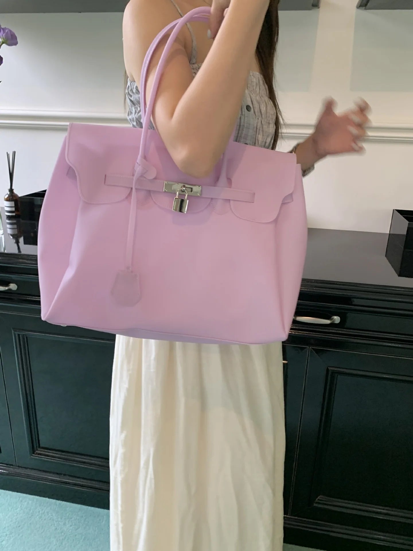 Sac Jelly Y2K — Tote Bag PVC Imperméable Couleurs Bonbon Été 2026